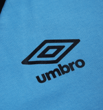 remera-salida-belgrano-umbro-celeste
